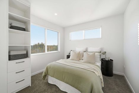 Photo of property in 2/3 Corrella Road, Belmont, Auckland, 0622