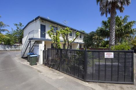 Photo of property in 4/69a Landscape Road, Mount Eden, Auckland, 1024