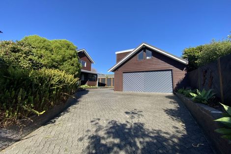 Photo of property in 1 Adele Lane, Paraparaumu, 5032