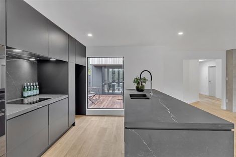 Photo of property in 2/15 Wai-iti Terrace, Burnside, Christchurch, 8053