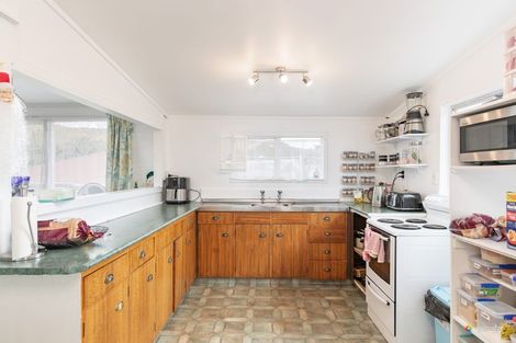 Photo of property in 91 Driver Crescent, Cannons Creek, Porirua, 5024