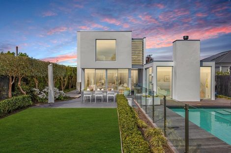 Photo of property in 9 Poynder Avenue, Merivale, Christchurch, 8014