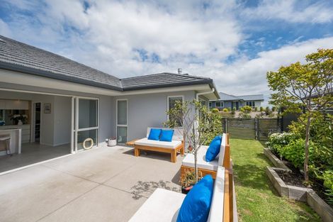 Photo of property in 16b Huntaway Close, Stoke, Nelson, 7011