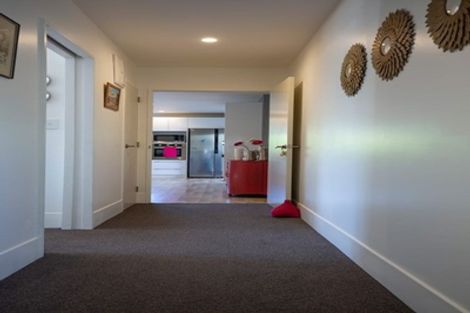 Photo of property in 3 Lonsdale Street, New Brighton, Christchurch, 8083