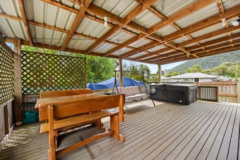 Photo of property in 44a Dorset Street, Picton, 7220