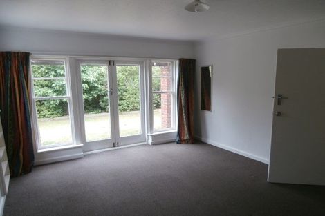 Photo of property in 27 Ilam Road, Upper Riccarton, Christchurch, 8041