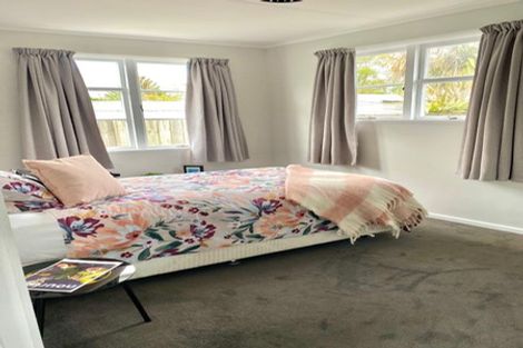 Photo of property in 80 Fairfield Road, Fairfield, Hamilton, 3214