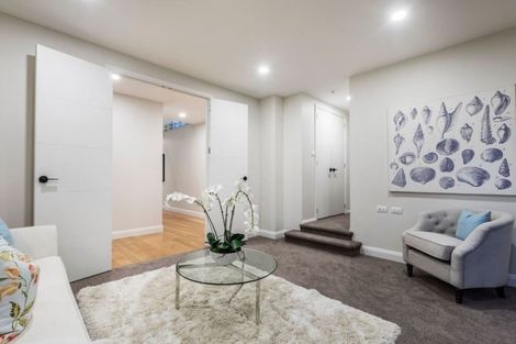 Photo of property in 7 Headland Drive, Long Bay, Auckland, 0630