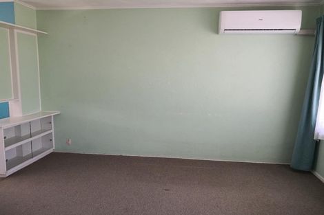 Photo of property in 4/39 Shakespeare Road, Milford, Auckland, 0620