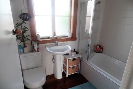 Photo of property in 294 Rangatira Road, Beach Haven, Auckland, 0626