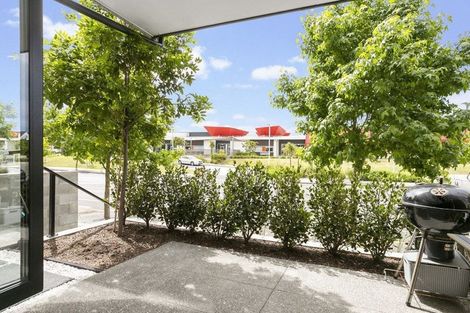 Photo of property in 2/7 Uku Lane, Hobsonville, Auckland, 0616