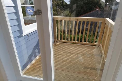 Photo of property in 31 Sidlaw Street, Strathmore Park, Wellington, 6022