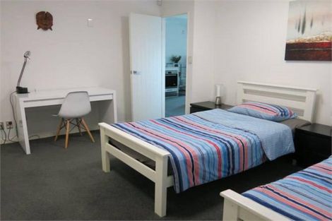 Photo of property in 36 Regina Street, Westmere, Auckland, 1022