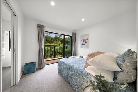 Photo of property in 30 Ti Kouka Lane, Sandringham, Auckland, 1025
