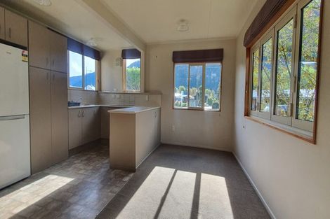 Photo of property in 109 Kent Street, Kingston, Athol, 9793