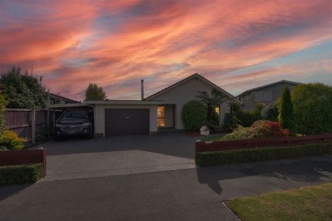 Photo of property in 26 Strathfield Avenue, Dallington, Christchurch, 8061