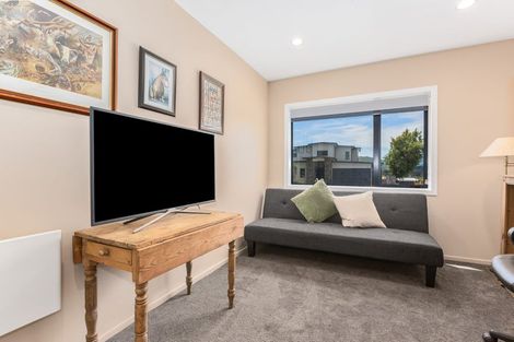 Photo of property in 8 Bowsprit Way, Whitby, Porirua, 5024