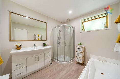 Photo of property in 128a Manuka Street, Stokes Valley, Lower Hutt, 5019