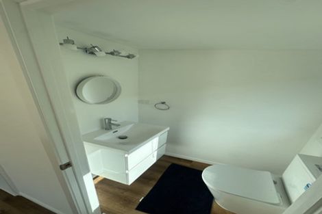 Photo of property in 2/130 Spinella Drive, Bayview, Auckland, 0629