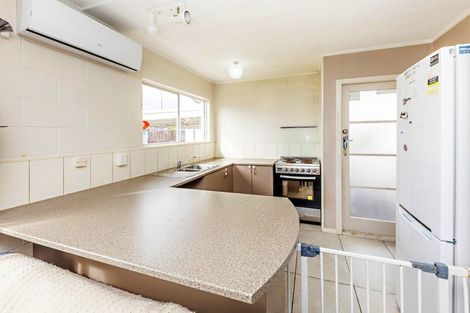 Photo of property in 4/29 South Street, Papakura, 2110