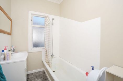 Photo of property in 11 Grange Street, Winton, 9720