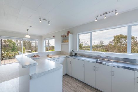 Photo of property in 68 Central Road South, Lower Moutere, Upper Moutere, 7175