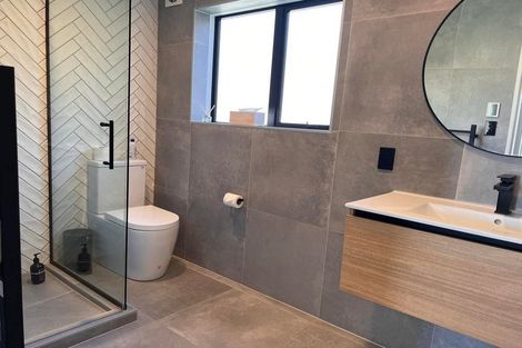 Photo of property in 1/80 Mccormacks Bay Road, Mount Pleasant, Christchurch, 8081