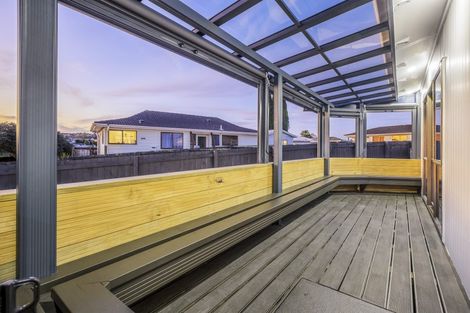 Photo of property in 23 Limond Street, Randwick Park, Auckland, 2105