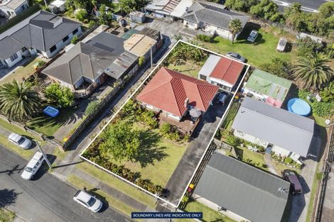 Photo of property in 32 Steven Street, Mangere East, Auckland, 2024