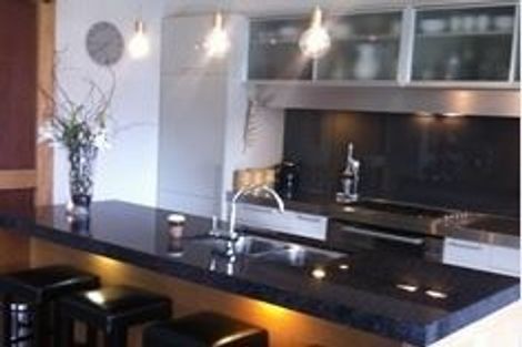 Photo of property in 6 Buckler Court, Jacks Point, Queenstown, 9371