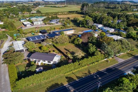 Photo of property in 1266 Egmont Road, Egmont Village, New Plymouth, 4372