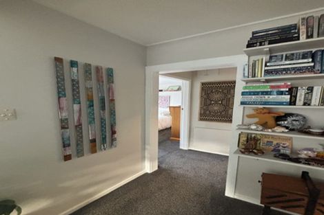 Photo of property in 7/147 Glenmore Street, Kelburn, Wellington, 6012