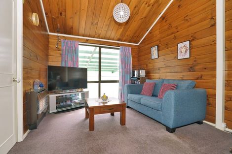 Photo of property in 16 Ngaio Place, Pukete, Hamilton, 3200