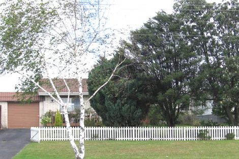 Photo of property in 1/558 Swanson Road, Ranui, Auckland, 0612