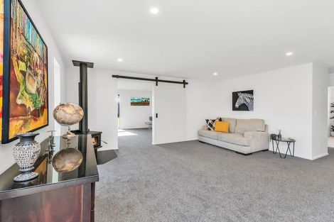 Photo of property in 38 Graeme Foote Street, Darfield, 7510