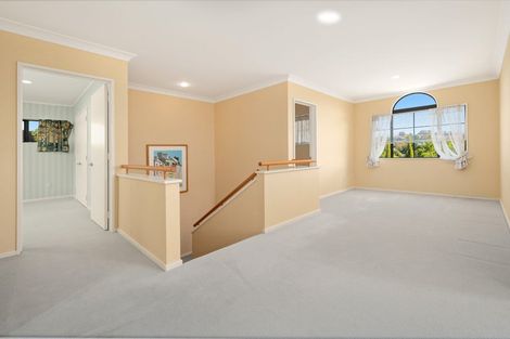 Photo of property in 2/2 Hobie Court, West Harbour, Auckland, 0618