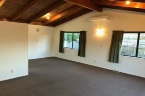 Photo of property in 8a Hamlin Road, Mount Wellington, Auckland, 1060