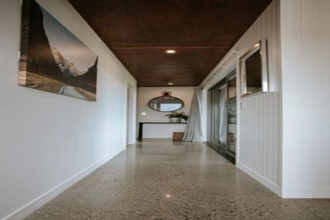 Photo of property in 15 Bargour Street, Wanaka, 9305