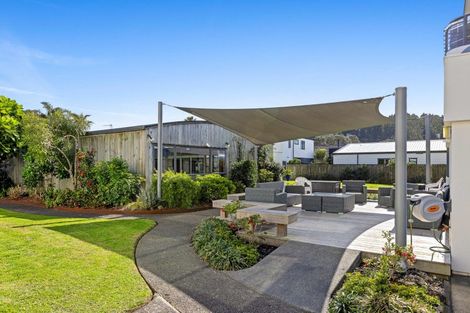 Photo of property in 15b Puriri Avenue, Orewa, 0931