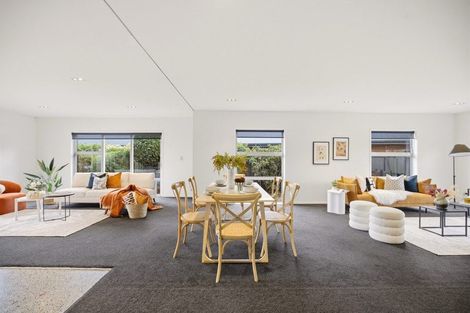 Photo of property in 45 Durrell Way, Rolleston, 7614