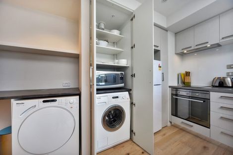 Photo of property in Queen's Residences, 2004/8 Airedale Street, Auckland Central, Auckland, 1010