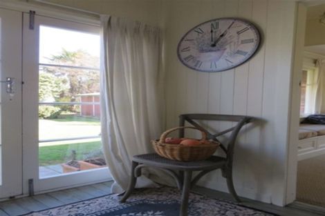 Photo of property in 51 Main Road North, Geraldine, 7930