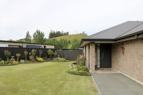 Photo of property in 44 Blue Stone Drive, Waiareka Junction, Oamaru, 9401