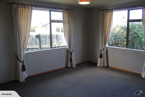 Photo of property in 74 Atherfold Crescent, Greenmeadows, Napier, 4112
