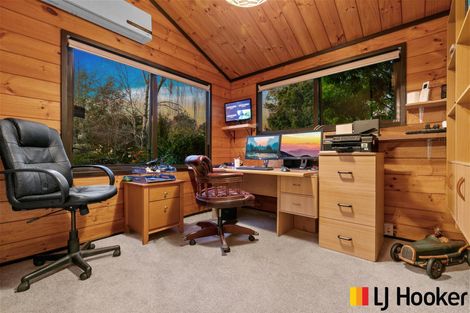 Photo of property in 77 Awanui Rise, Papakura, 2582