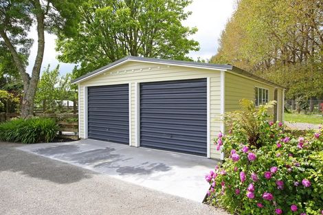 Photo of property in 51C Markham Road Ararimu Auckland - Franklin