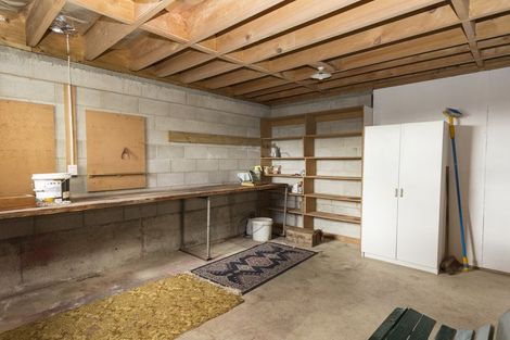 Photo of property in 17 Leven Street, South Hill, Oamaru, 9400
