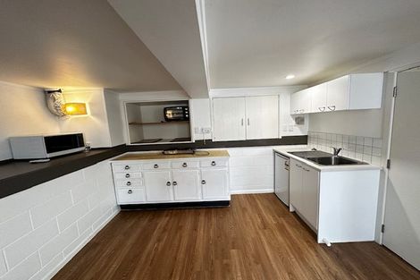 Photo of property in 8 Widmore Drive, Massey, Auckland, 0614