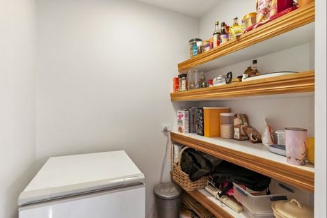 Photo of property in 37 Liverpool Street, Levin, 5510