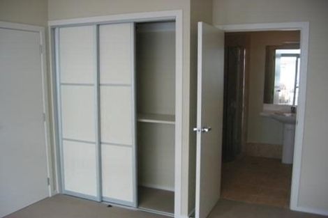 Photo of property in 20/11 Carlos Drive, Flat Bush, Auckland, 2016